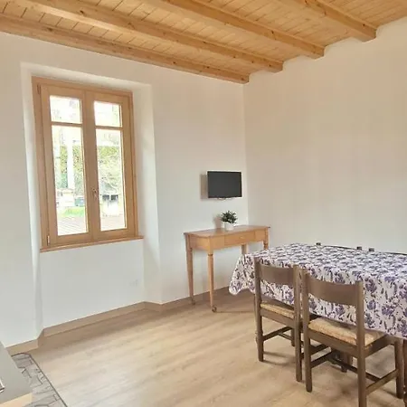 Traditional Mountain Loft In 15min From 아파트 바지오